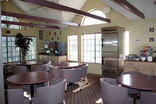 Executive Inn & Suites Sacramento Buitenkant foto